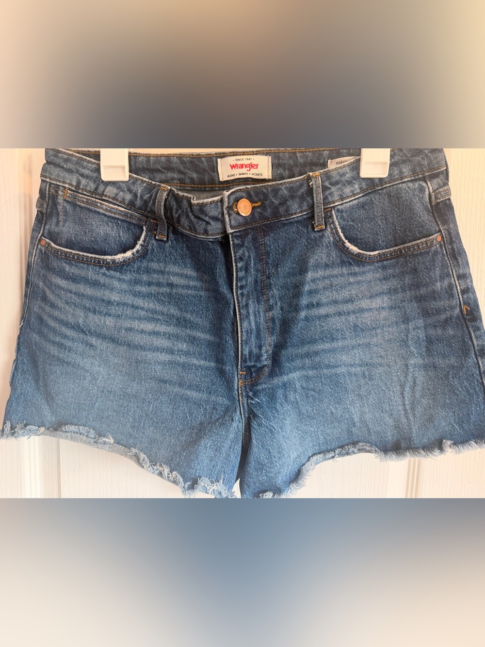 Women’s Wrangler vintage Jean shorts. size 12